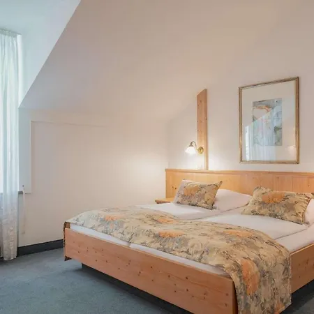 فندق Georgenhof 3*