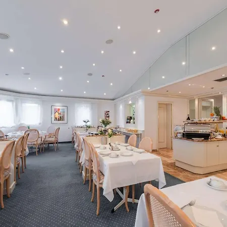 Muenchen Georgenhof 3*